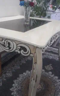 میزناهارخوری۶نفره سالم ومرتب