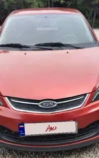 ام وی ام 315 هاچ بک
