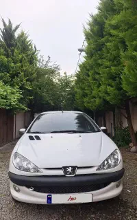 ۲۰۶ اس دی مدل ۹۸