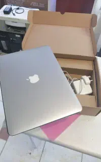لپ تاپ اپل مک بوک ایر بسیار سبک و ظریفcpu i5