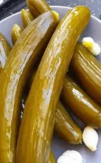 خیارشورساندویچی