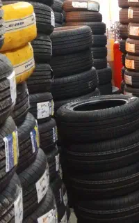 لاستیک کویر وبارز۲۱۵و۲۳۵ انواع ماشین چینی وخارجی