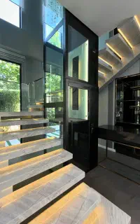 نصب اسانسور و تعمیرو سرویس نگهداری