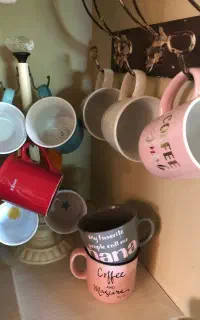 چندین ماگ اضافی رایگان