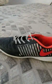 کفش فوتسال لونار گتو(سایز 43،44)