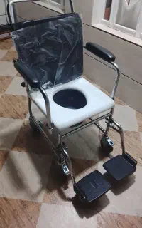 یک عدد ویلچر نو فروشی