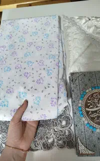 جا نماز و قرآن و چادر