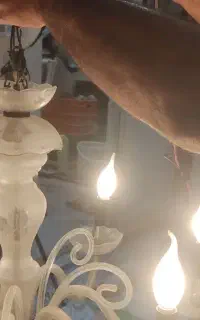 لوستر 7تا چراغ داره همه سالم