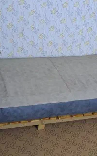 خوشخواب و تخت