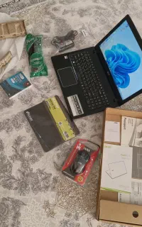 لپ تاپ قدرتمند مهندسی Acer با کارتن و لوازم کامل