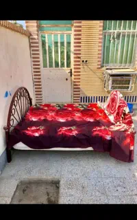 تخت دونفره بزرگ