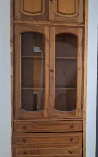 کمددیواری چوب گردو