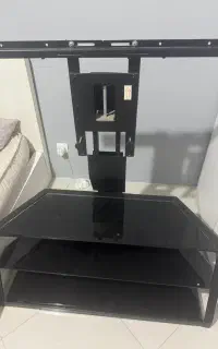 شیشه ای تلویزیون