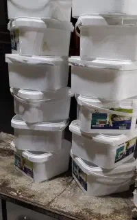 تعدادی سطل جای