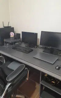 میز اداری و صندلی