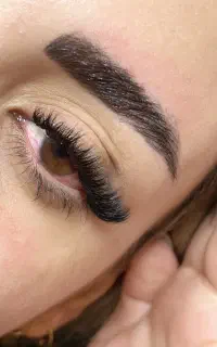 انجام خدمات اکستنشن مژه باقیمت باورنکردنی