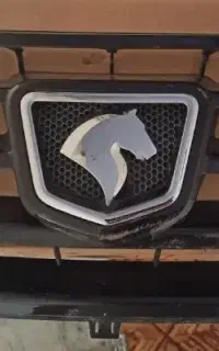 جلو پنجره سمند سورن و چراغ جلو کامل سمت شاگرد
