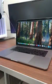 مک بوک پرو 2018 در حد نو
