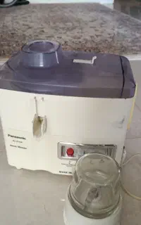 آبمیوه گیری و سرخ کن و چرخ گوشت
