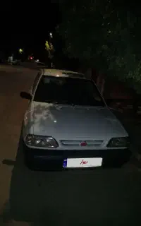 پراید سفید