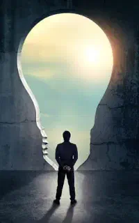 دبیر فیزیک و ریاضی متوسطه