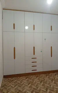 طراحی و اجرای انواع کابینت ،کمد دیواری و تی وی وال