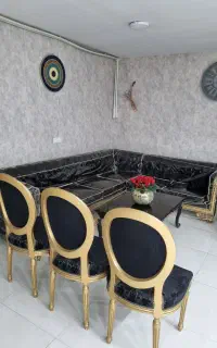 مبلمان راحتی در حد نو