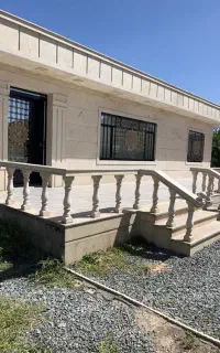 ویلا باغ، سویت