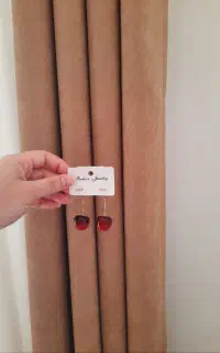 گوشواره گیلاسی رنگ ثابت