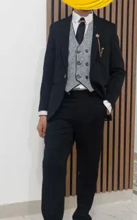 کت و شلوار با کفش