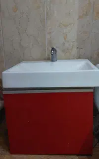 روشویی کابینت دار به همراه شیر اهرمی