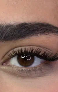 اکستنشن مژه تخصصی(هزینه متریال)