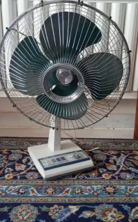 پنکه قدیمی توشیبا Toshiba