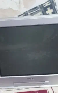 تلویزیون 21 اینج سونی در حد نو