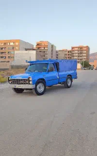 نیسان دوگانه کارخانه