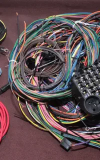 باتری سازی سیار،باطری،امداد خودرو،برق خودرو کلاسیک