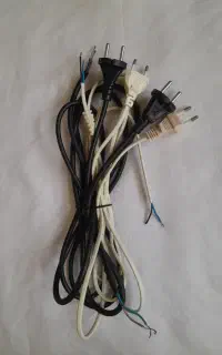 هر کدام بیش از یک متر