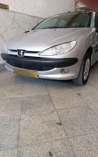 ۲۰۶ مدل ۹۰