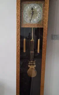 ساعت ایستاده