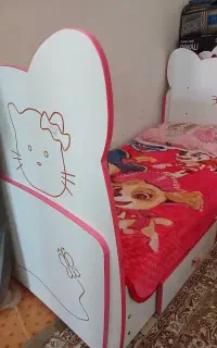 تخت بچگانه