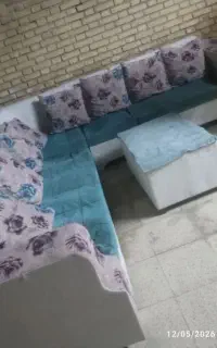 مبل(ال) فیروزه ای رنگ،۷نفره،نیاز به تعمیر۲میلیون