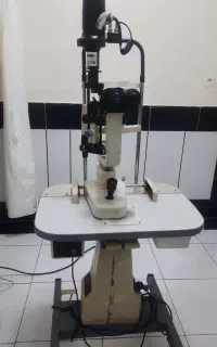 دستگاه اسلیپ لمپ چشم پزشکی