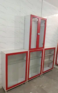 ویترین چوبی