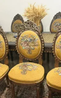 میز غذاخوری سلطنتی ۸ نفره
