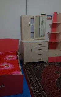 تخت وکمد،ومیز آرایشی مخصوص نوجوان دختر