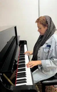 آموزش انواع سازها در آموزشگاه موسیقی تِنور