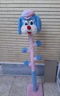 چوب‌لباسی‌ایستاده‌کودک
