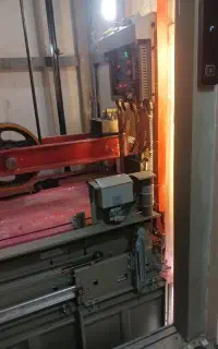نصب و تعمیر آسانسور و بالابر