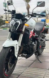 موتوربنلی ۳۰۰