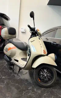 Vespa GTV 1403 280